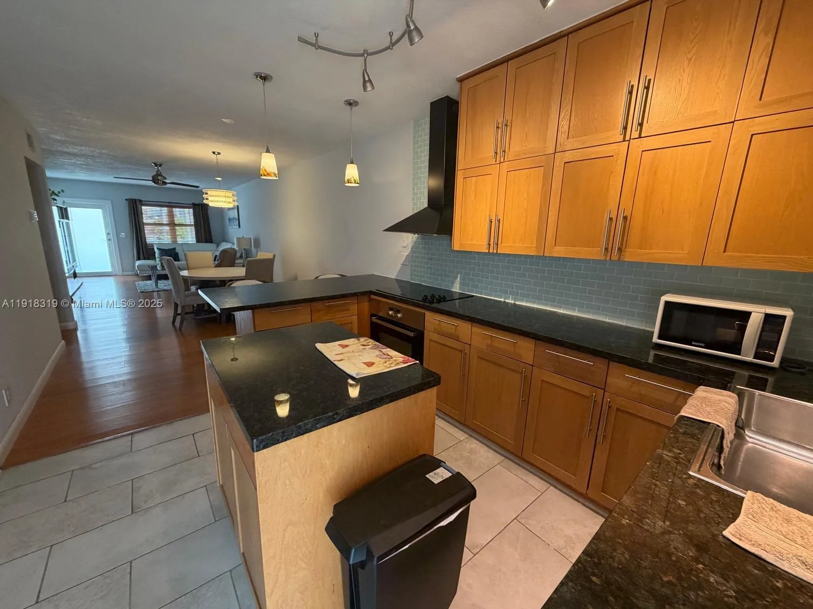 630 Layne Blvd # 215, Hallandale Beach, FL 33009 photo 7