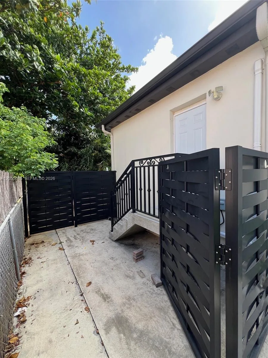 7935 SW 17th Ter # #2, Miami, FL 33155 photo 3
