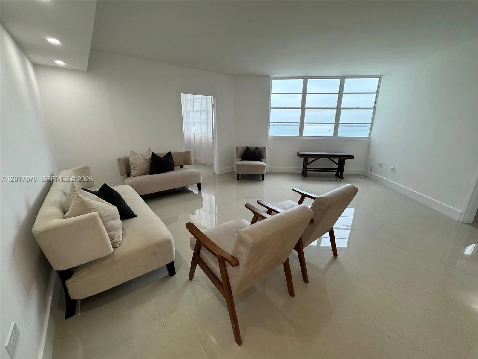 999 Brickell Bay Dr # 504, Miami, FL 33131 photo 13