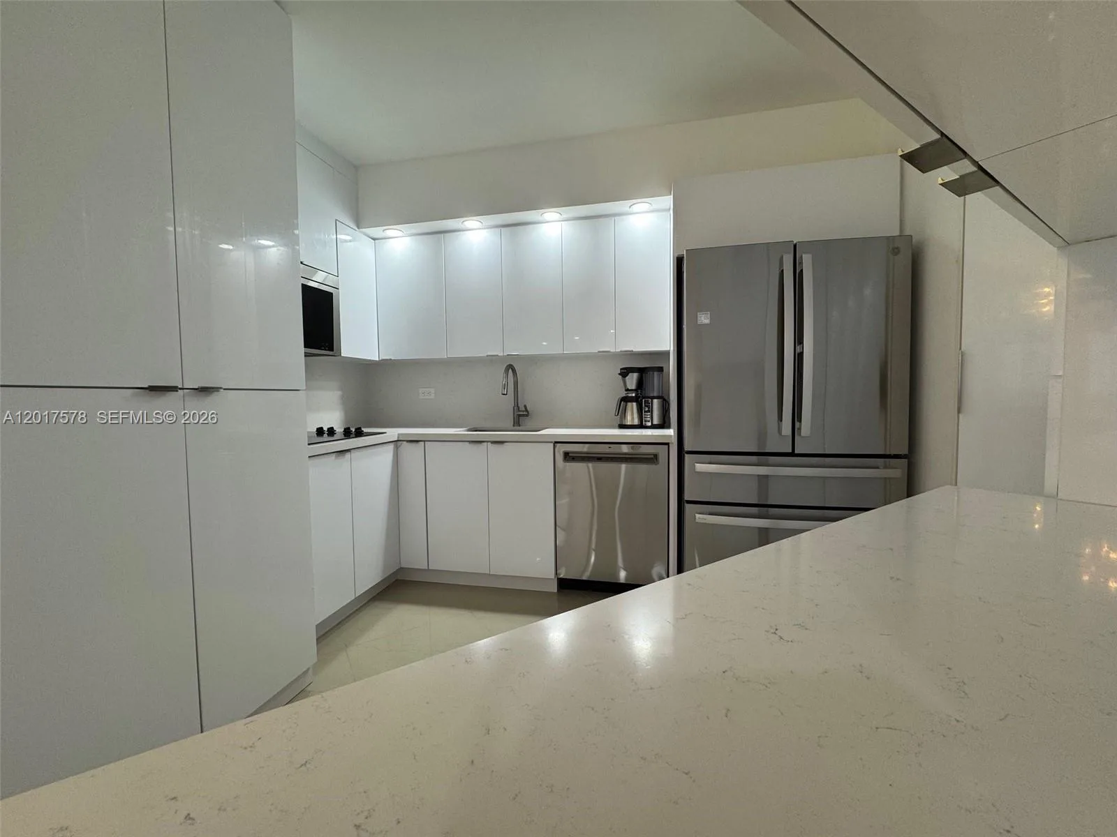 999 Brickell Bay Dr # 504, Miami, FL 33131 photo 8