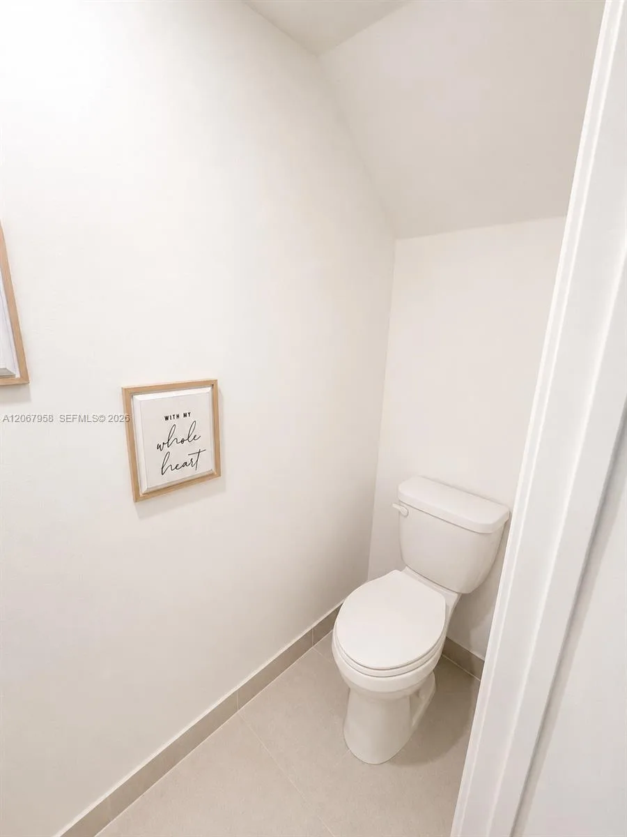 18120 SW 148th Rd, Miami, FL 33187 photo 5