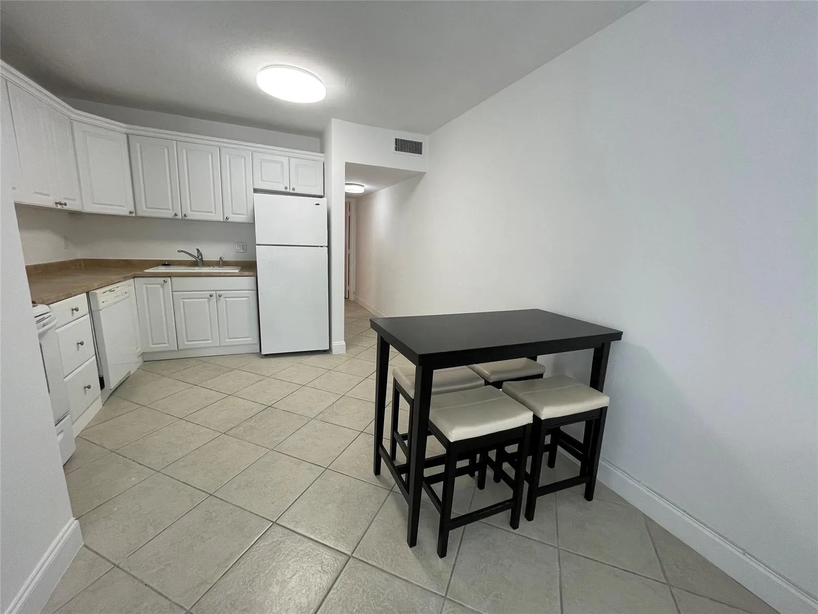 530 S FEDERAL Highway # 5, Fort Lauderdale, FL 33301 — zdjęcie 3