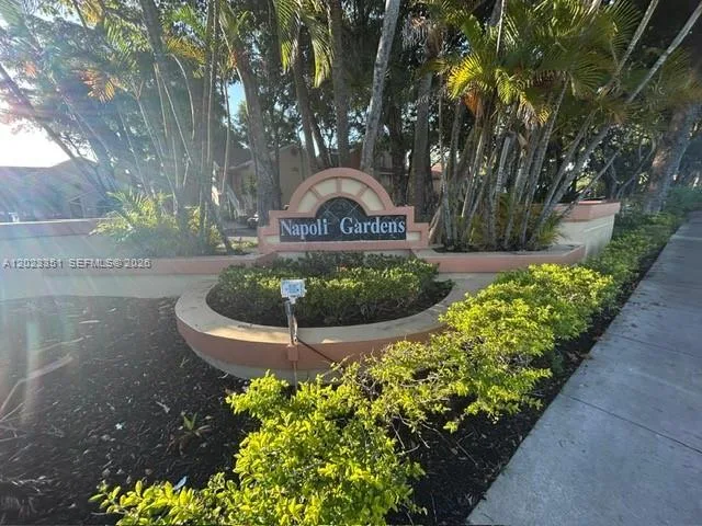 977 Coral Club Dr # 977, Coral Springs, FL 33071