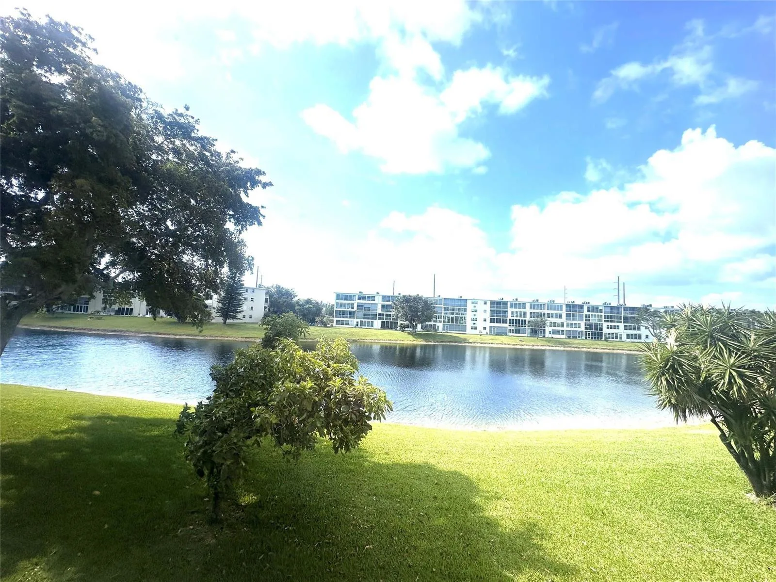 2004 Harwood C, Deerfield Beach, FL 33442