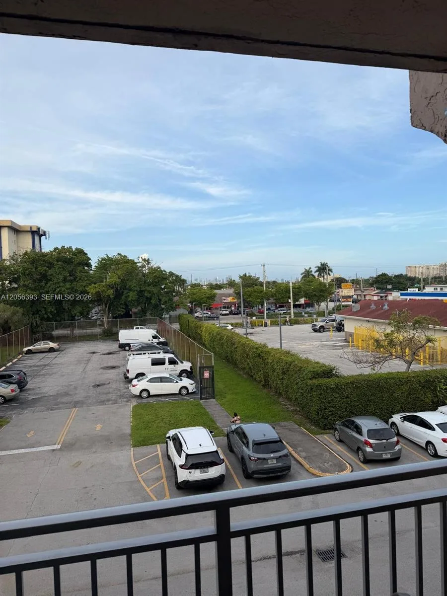 4713 NW 7TH ST # 306-1, Miami, FL 33126 photo 12