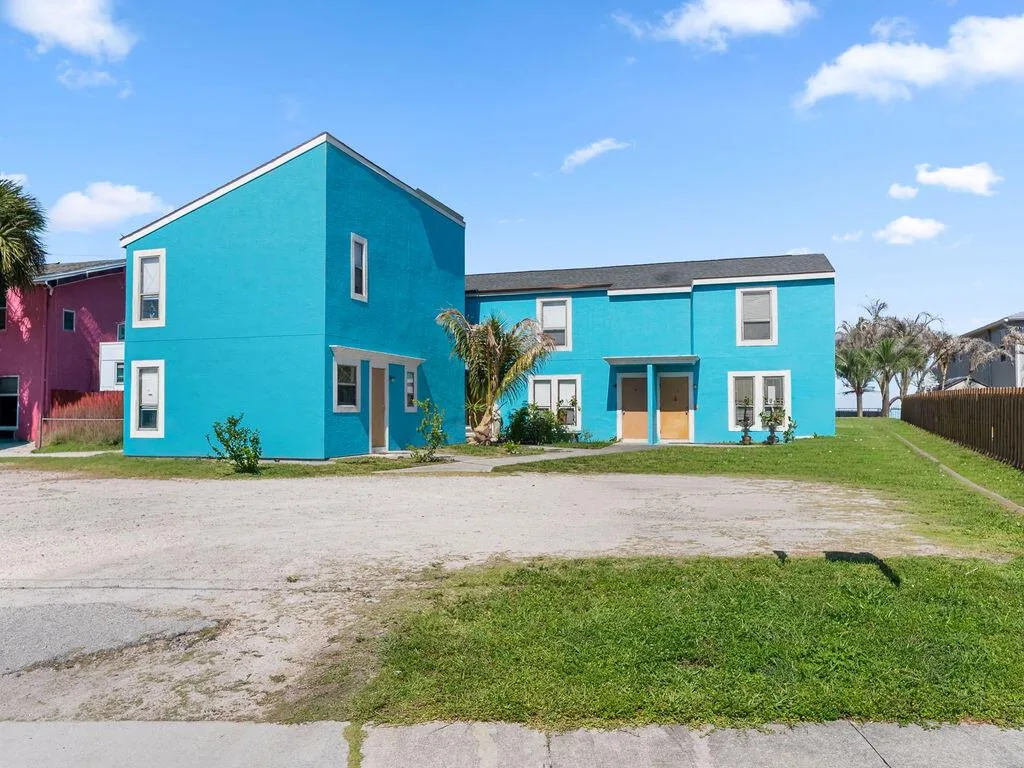 642 Eldorado Street, Fort Pierce, FL 34949