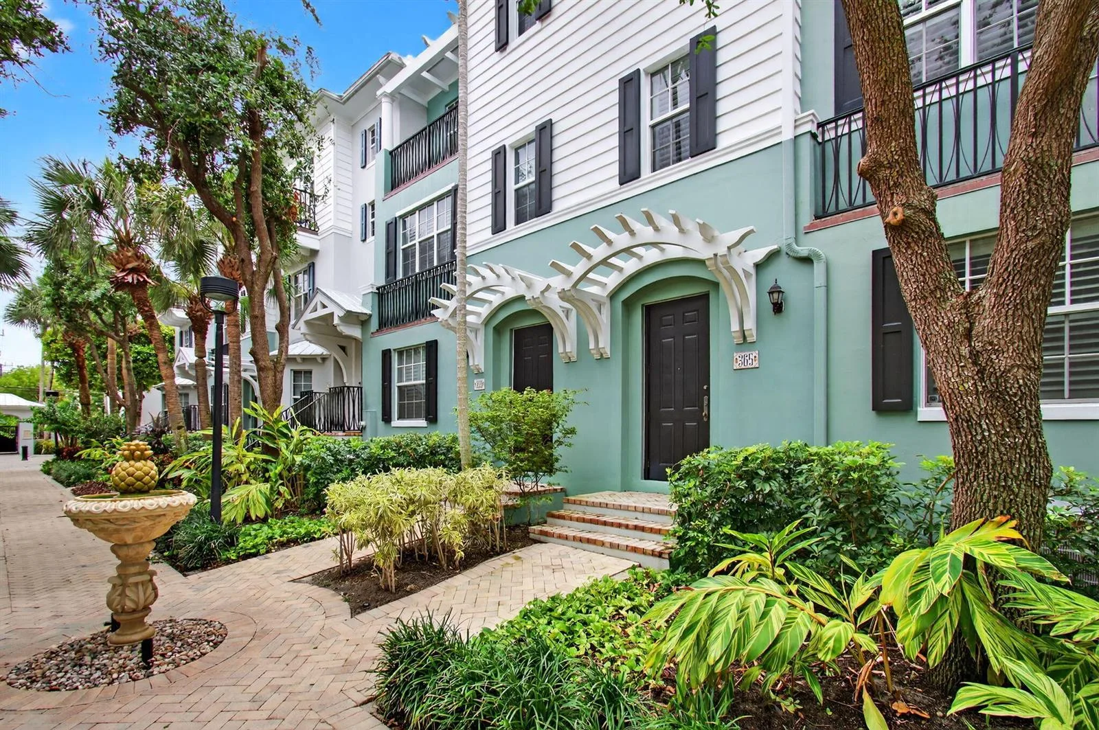 365 W Mallory Circle, Delray Beach, FL 33483 photo 3