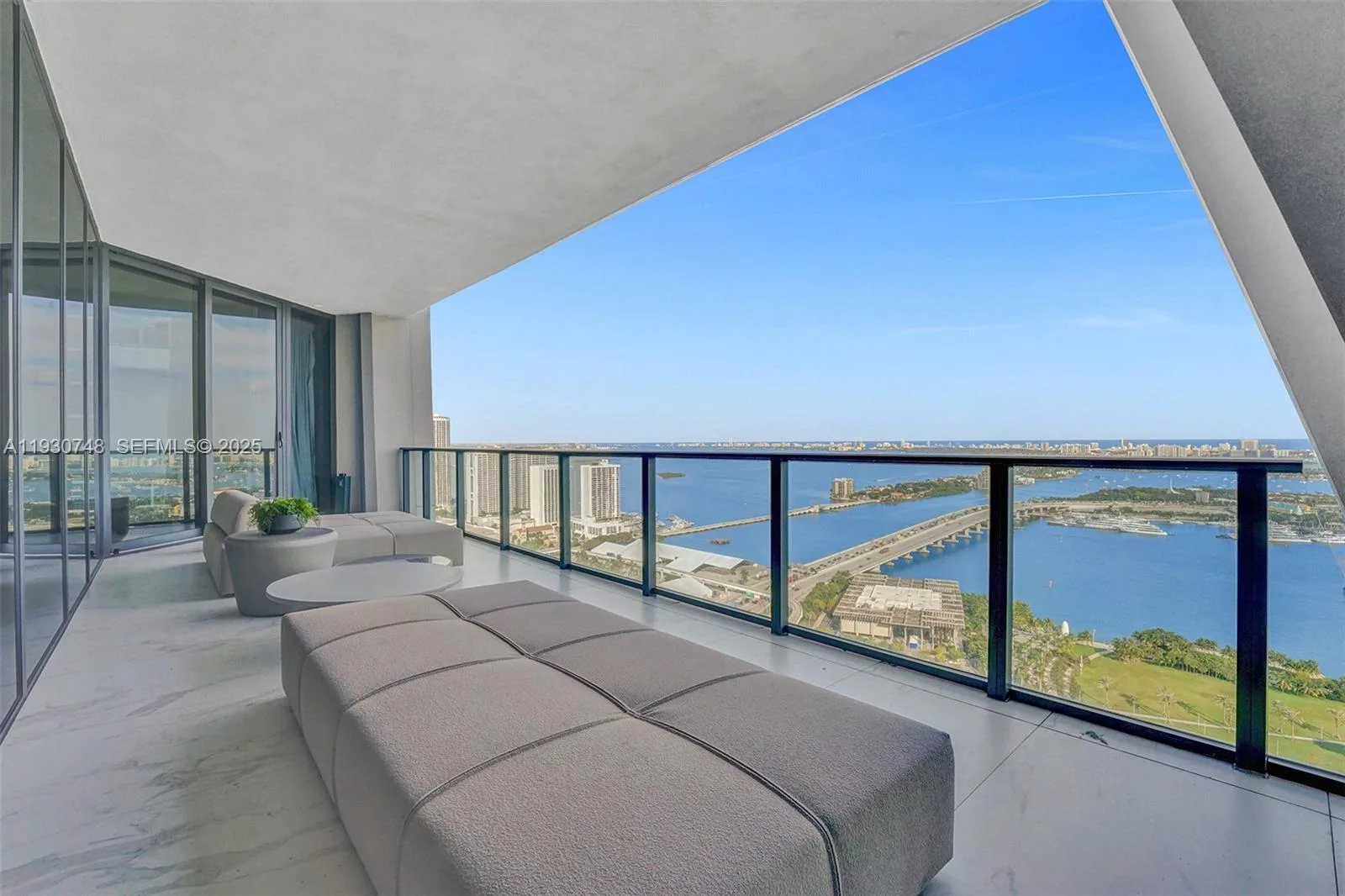 1000 Biscayne Blvd # 3902, Miami, FL 33132 photo 3
