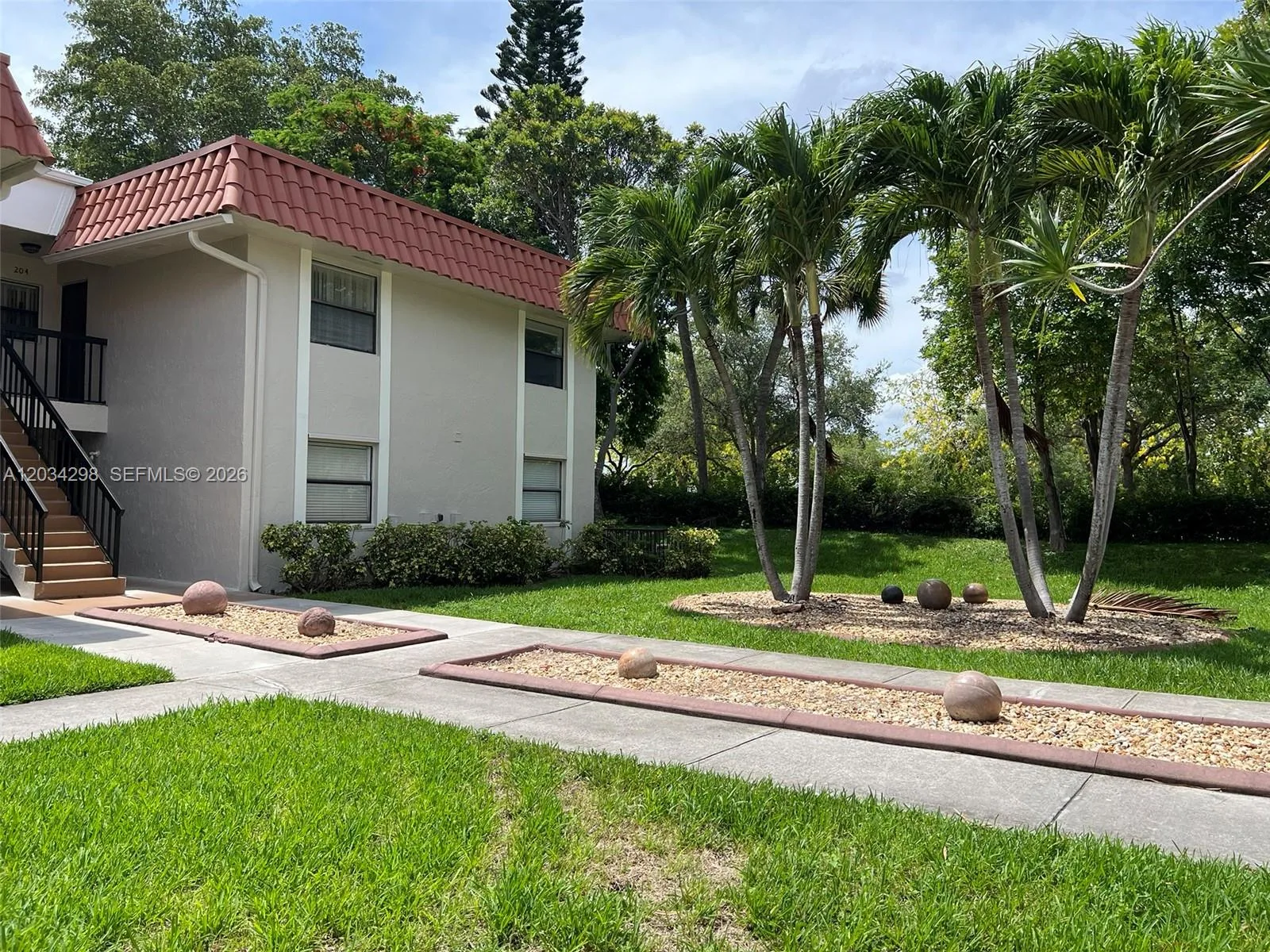 9710 Hammocks Blvd # 204-31, Miami, FL 33196