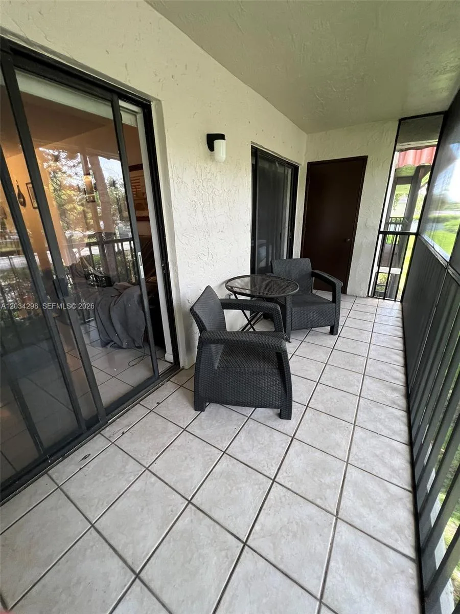 9710 Hammocks Blvd # 204-31, Miami, FL 33196 photo 10