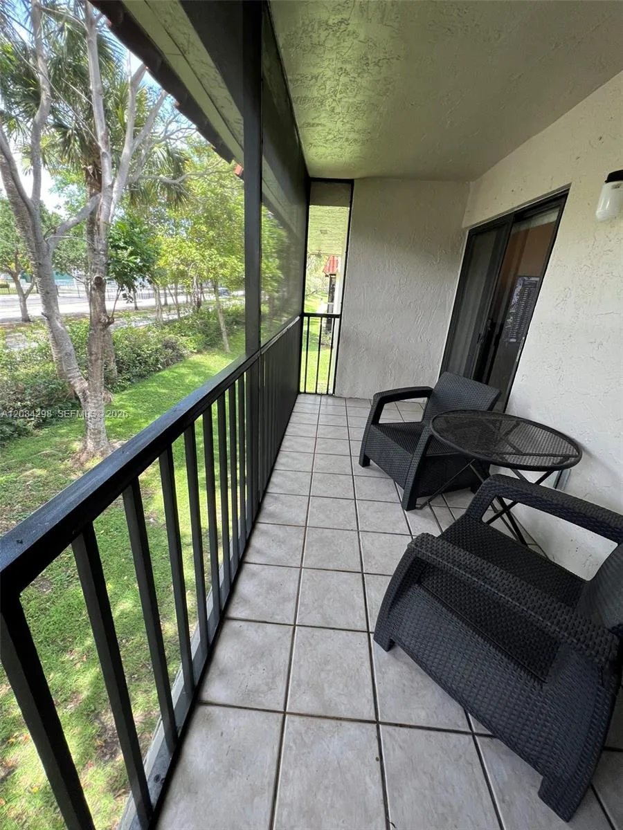9710 Hammocks Blvd # 204-31, Miami, FL 33196 photo 12