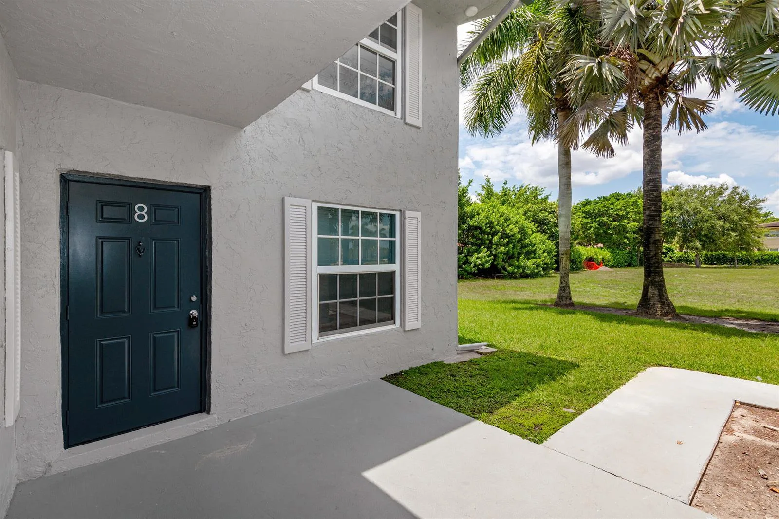 8830 W SAMPLE Road # 8, Coral Springs, FL 33065
