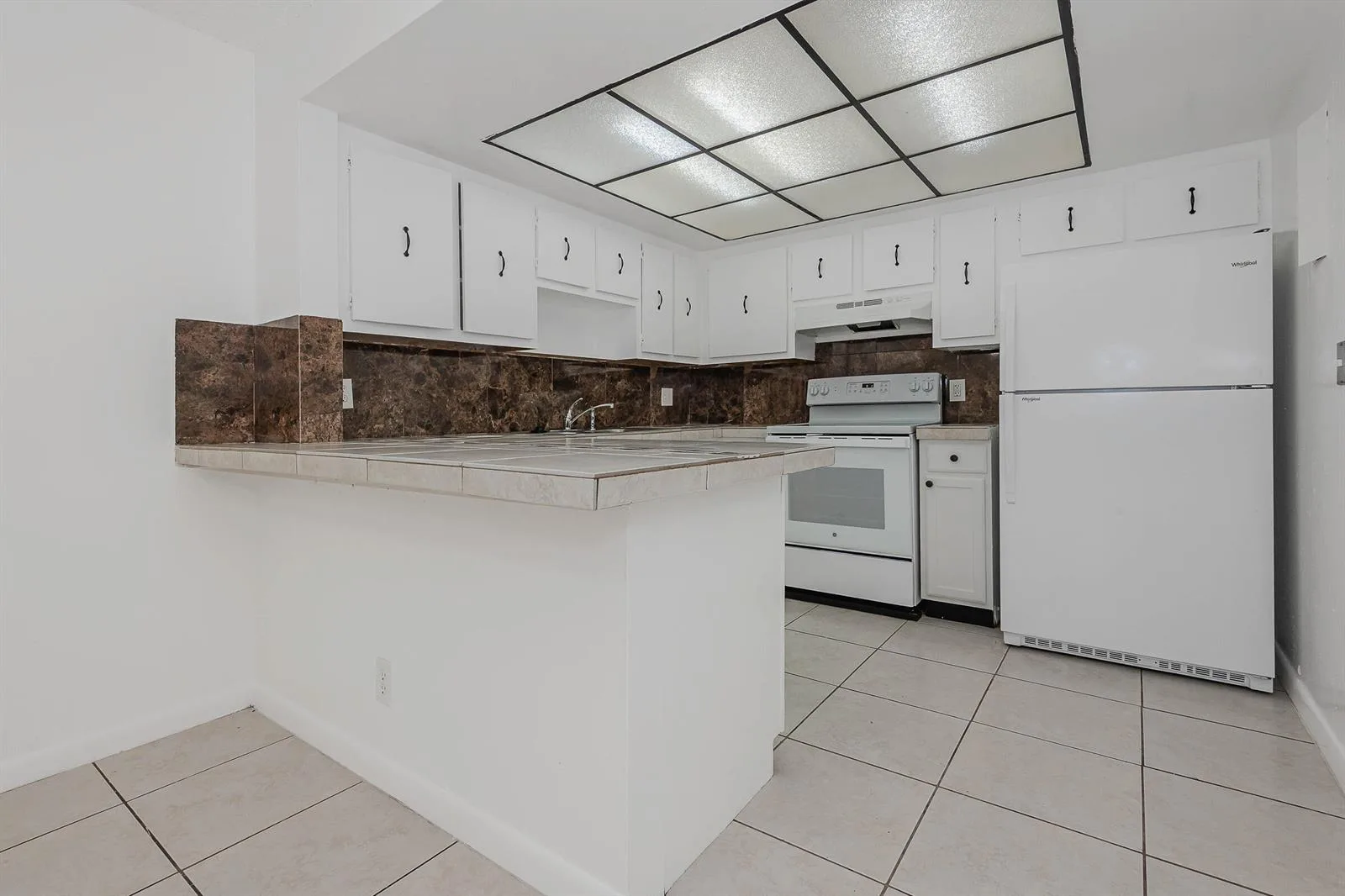 8830 W SAMPLE Road # 8, Coral Springs, FL 33065 photo 6