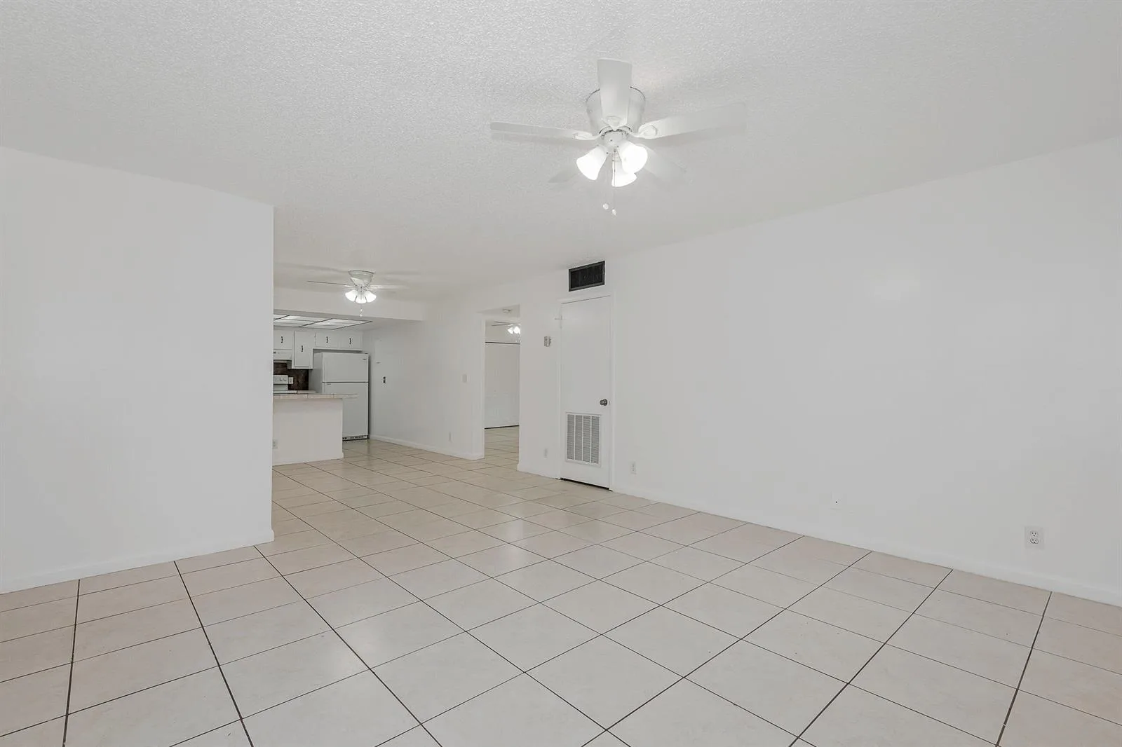 8830 W SAMPLE Road # 8, Coral Springs, FL 33065 photo 8
