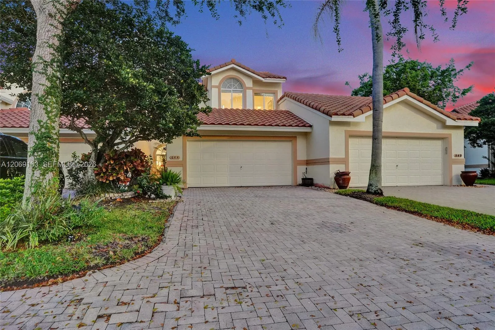 644 W Palm Aire Dr # 644, Pompano Beach, FL 33069 — zdjęcie 2