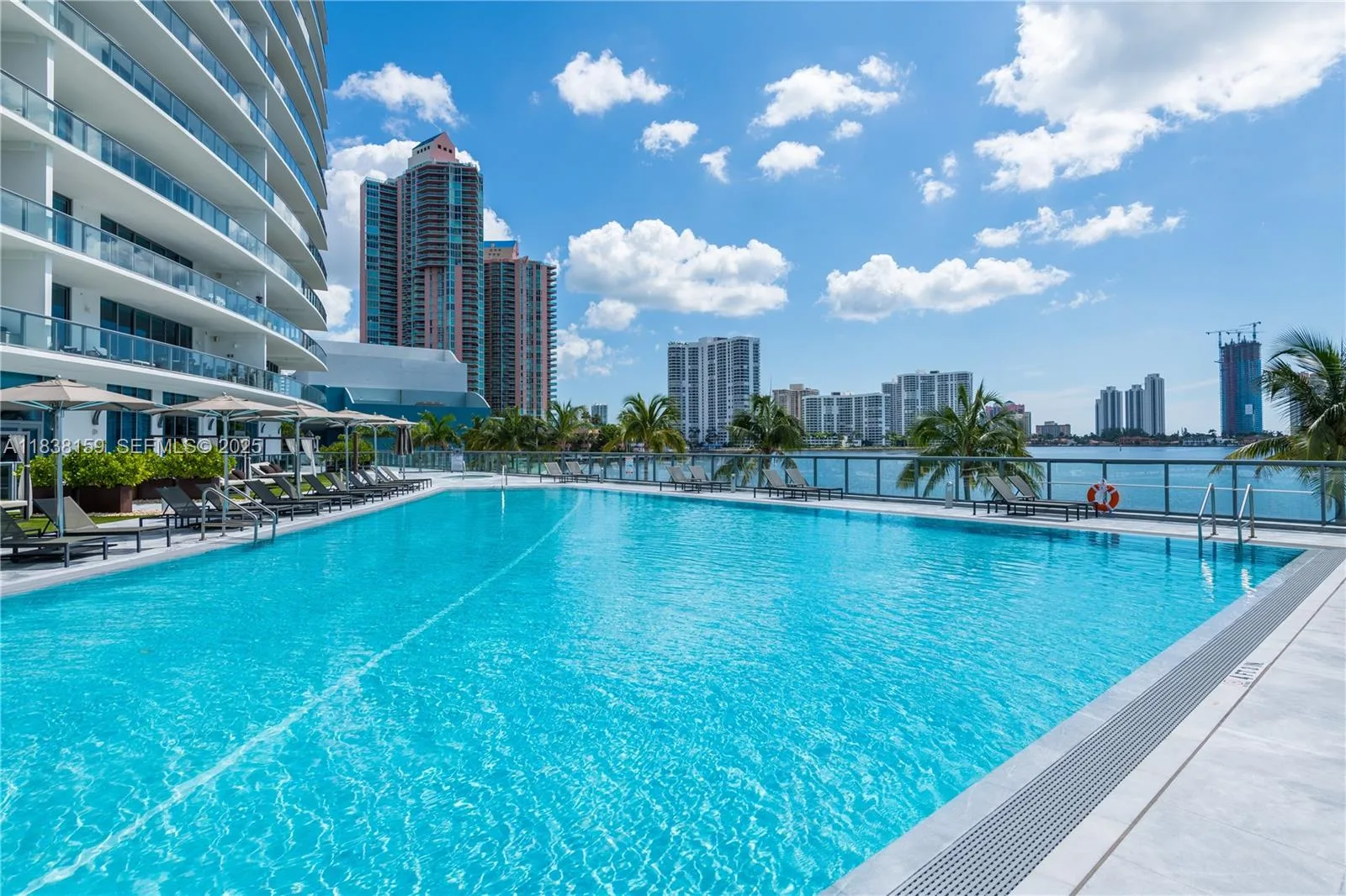 3250 NE 188th St # 601, Aventura, FL 33180 photo 4