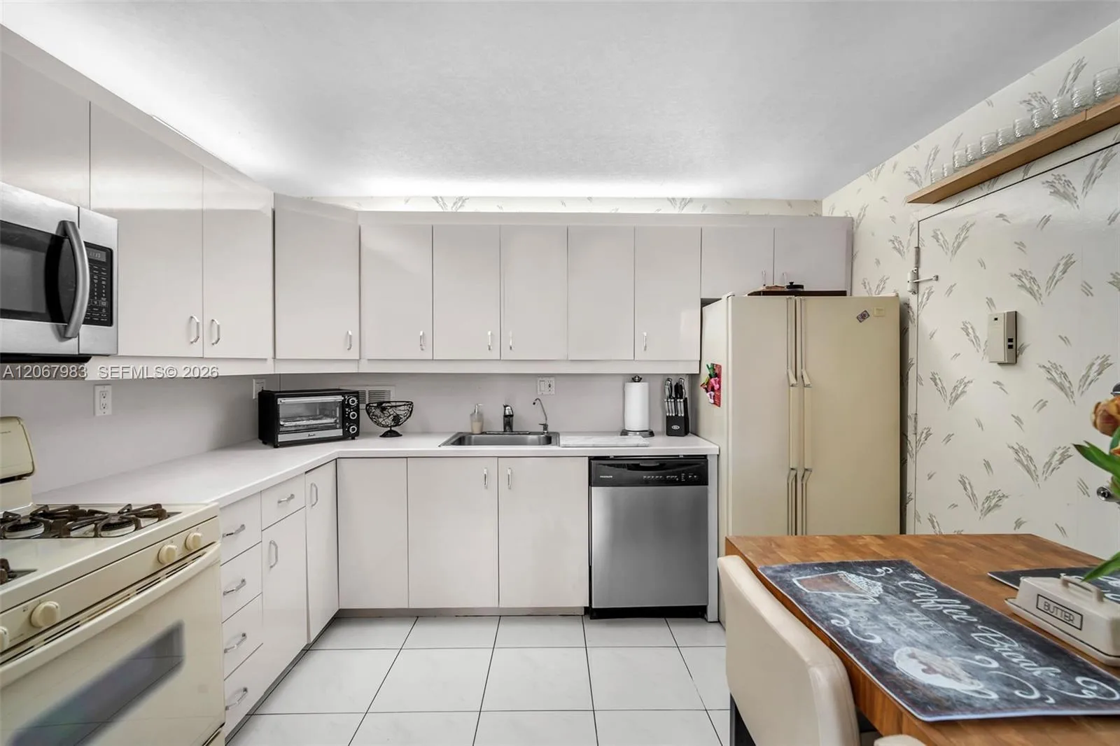 2030 S Ocean Dr # 212, Hallandale Beach, FL 33009 photo 10