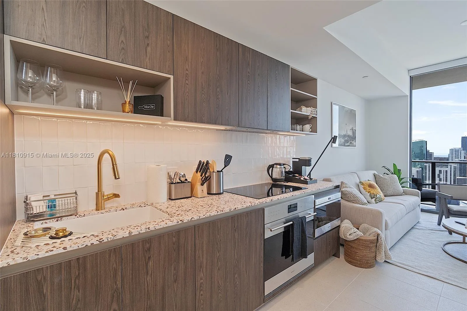 601 NE 1st Ave # 5007, Miami, FL 33132 photo 6