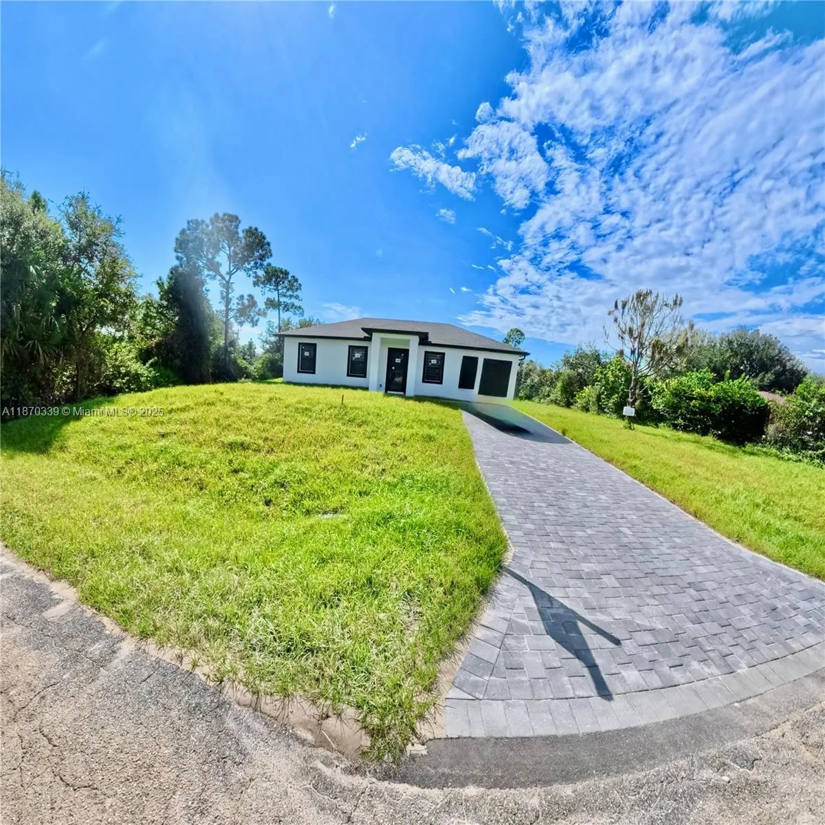 513 Fifth Ave, Lehigh Acres, FL 33972