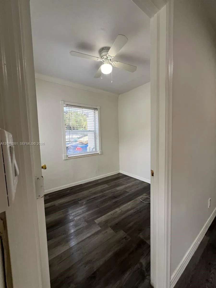 915 N 19th Ave, Hollywood, FL 33020 photo 9
