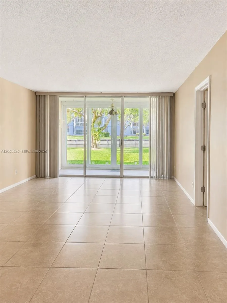 8340 SANDS POINT BLVD # p107, Tamarac, FL 33321
