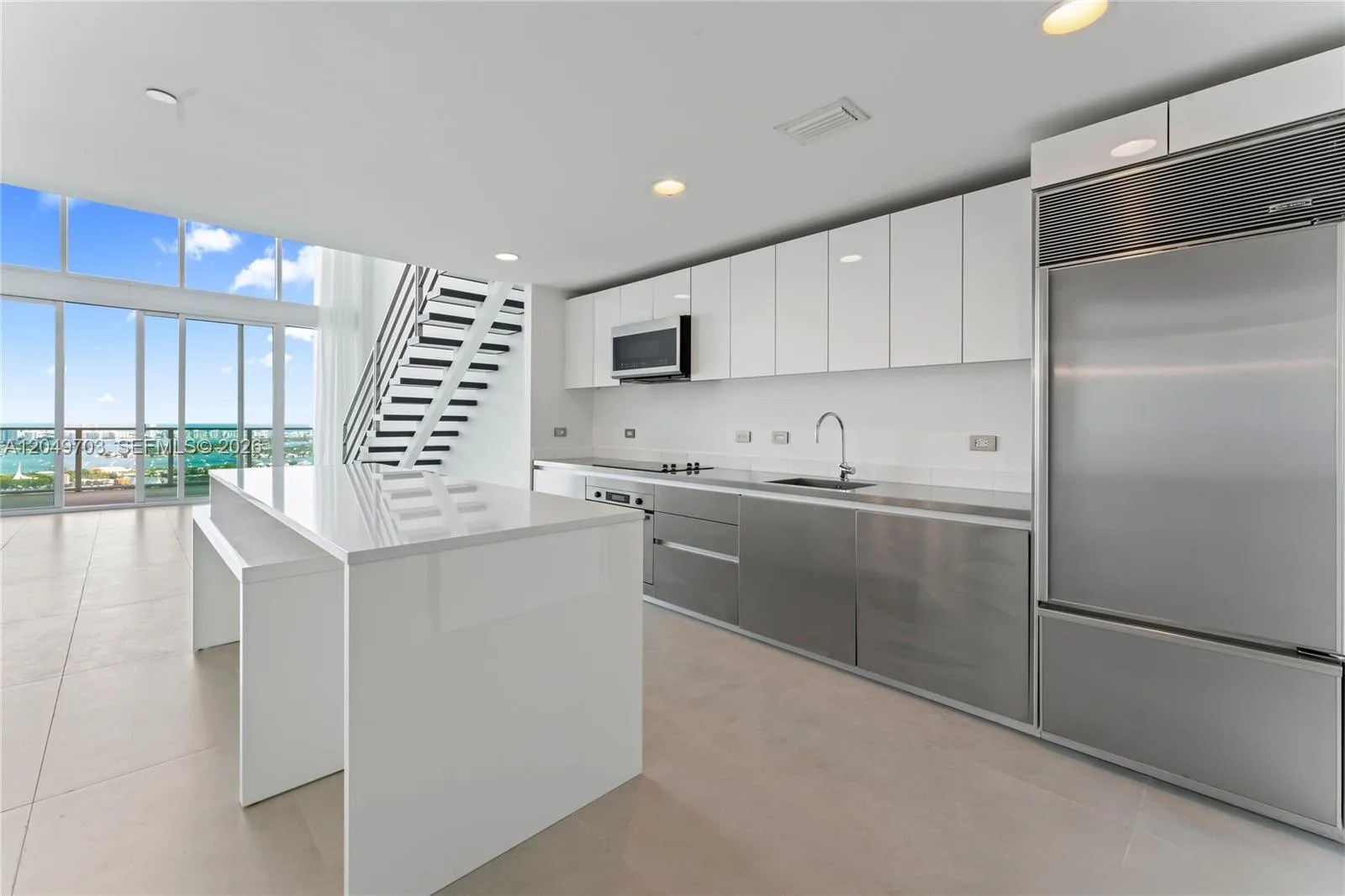 1040 Biscayne Blvd # 3802, Miami, FL 33132 photo 9