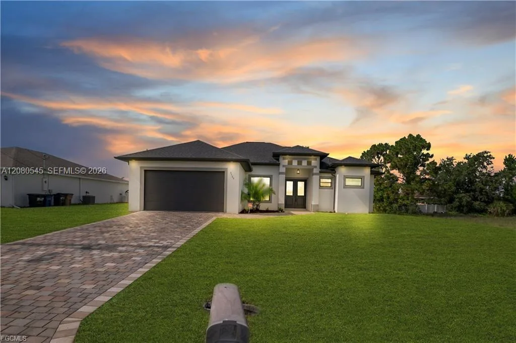 3509 38th ST SW, Lehigh Acres, FL 33976