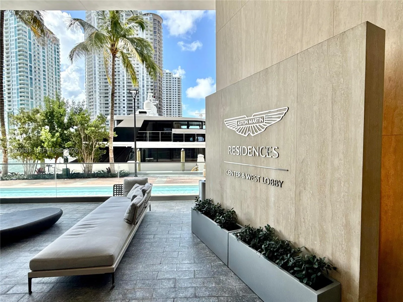 300 Biscayne Boulevard Way # 3608W, Miami, FL 33131 photo 2