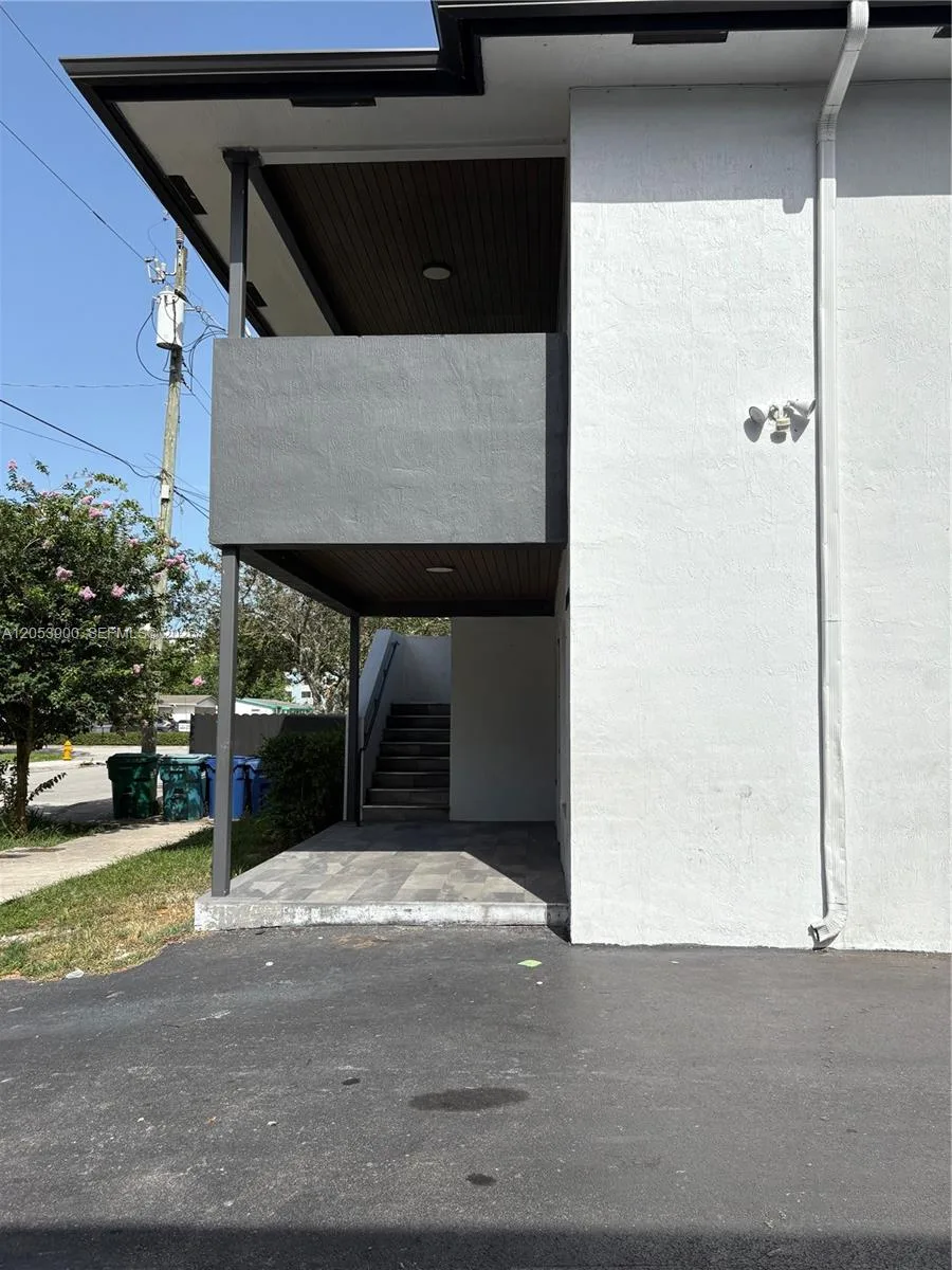 10128 W Fern St, Miami, FL 33157 photo 3