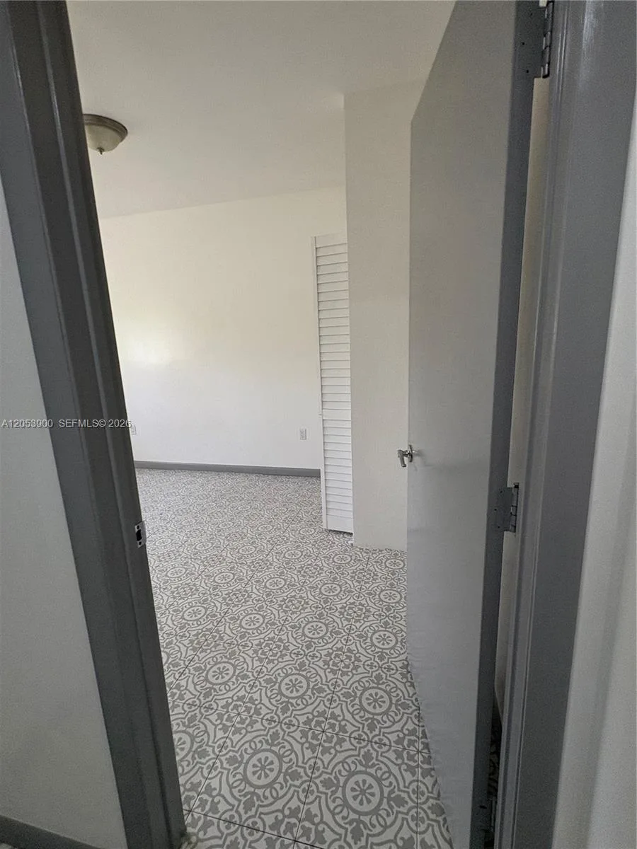 10128 W Fern St, Miami, FL 33157 photo 5