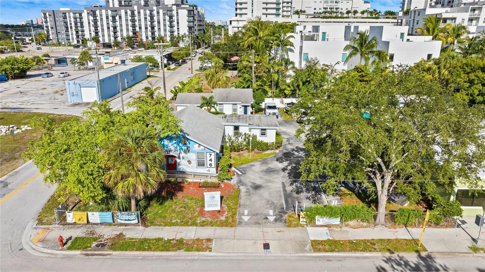 724-746 NE 3rd Avenue, Fort Lauderdale, FL 33304 photo 2