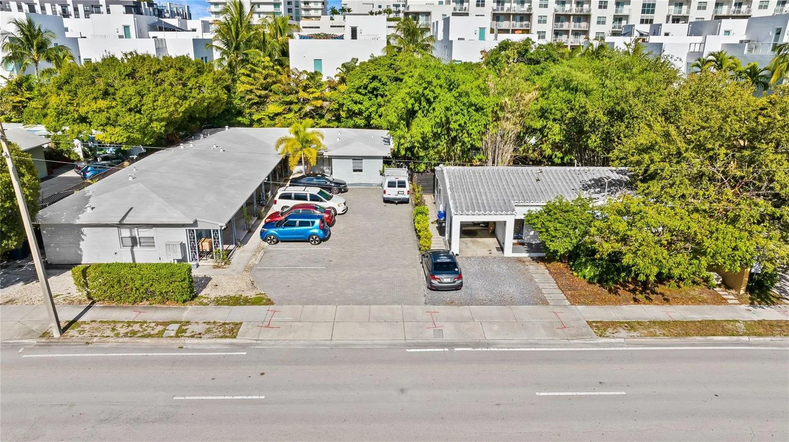 724-746 NE 3rd Avenue, Fort Lauderdale, FL 33304 photo 4