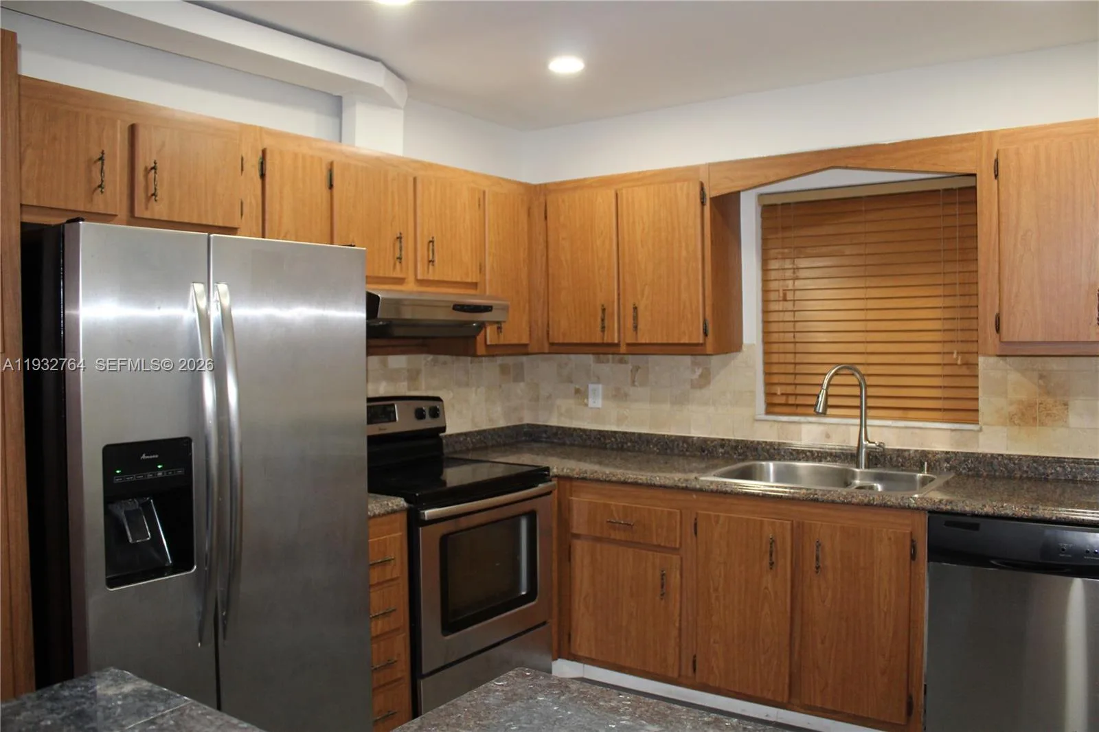 5140 SW 40th Ave # 3C, Dania Beach, FL 33314 photo 4