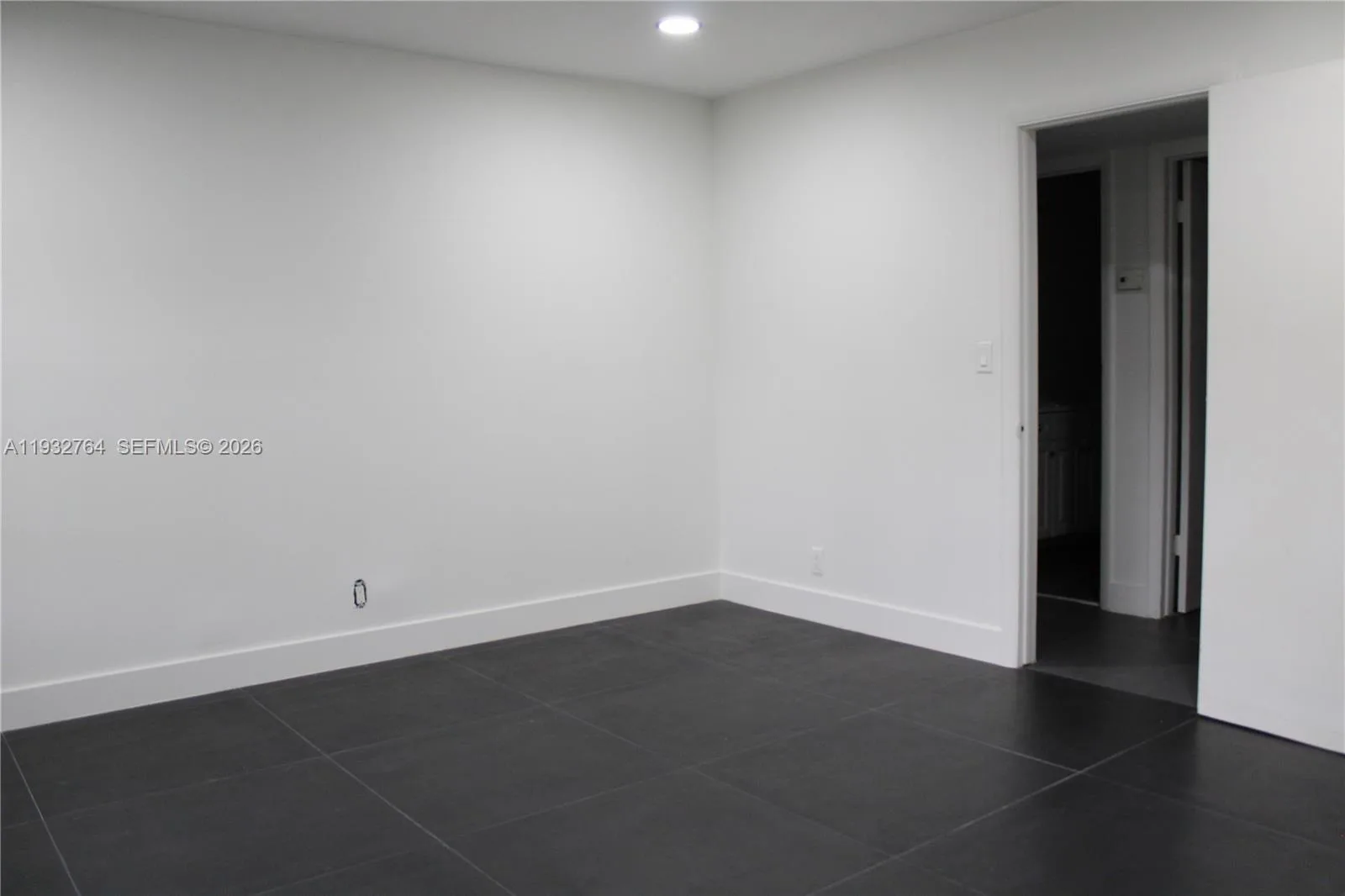 5140 SW 40th Ave # 3C, Dania Beach, FL 33314 photo 8