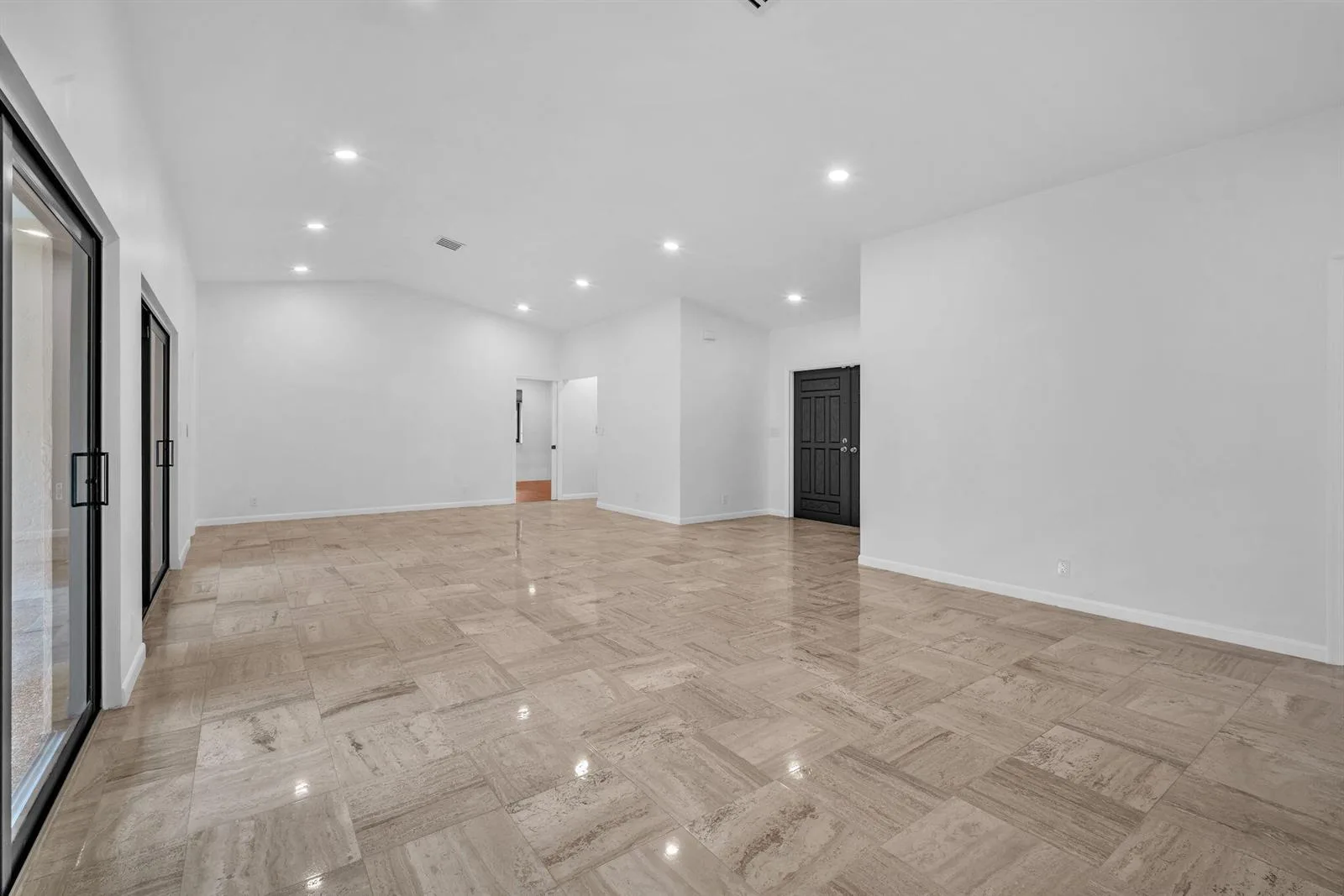 3020 N 34TH Street, Hollywood, FL 33021 photo 4