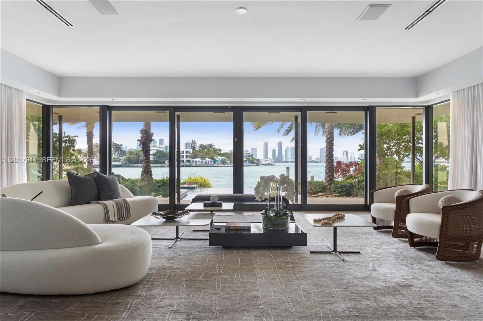 250 W San Marino Dr, Miami Beach, FL 33139 photo 12
