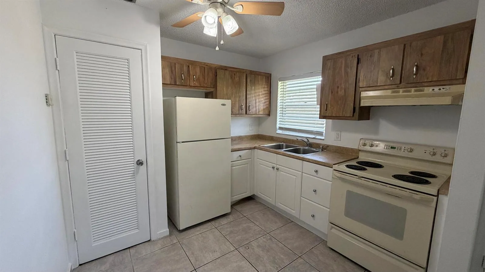 5186 NE 6th Avenue # 721, Oakland Park, FL 33334 photo 3