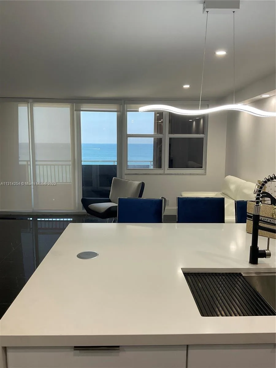 3180 S Ocean Dr # 1503, Hallandale Beach, FL 33009 photo 3
