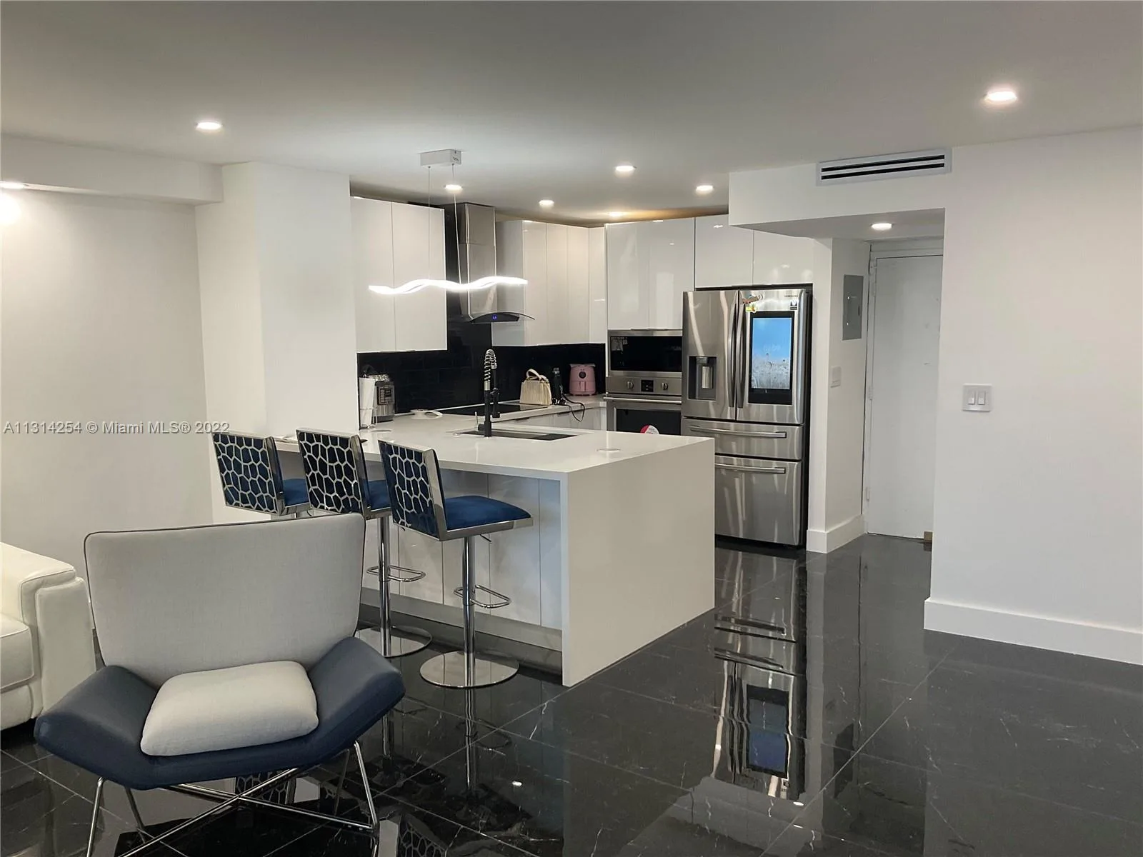 3180 S Ocean Dr # 1503, Hallandale Beach, FL 33009 photo 5