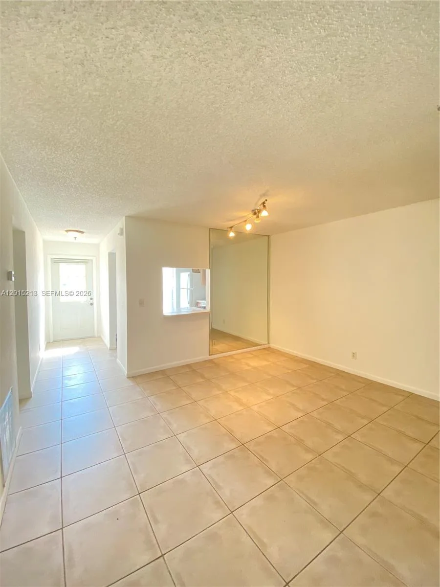 432 Bennington Ln # 432, Lake Worth, FL 33467 photo 11