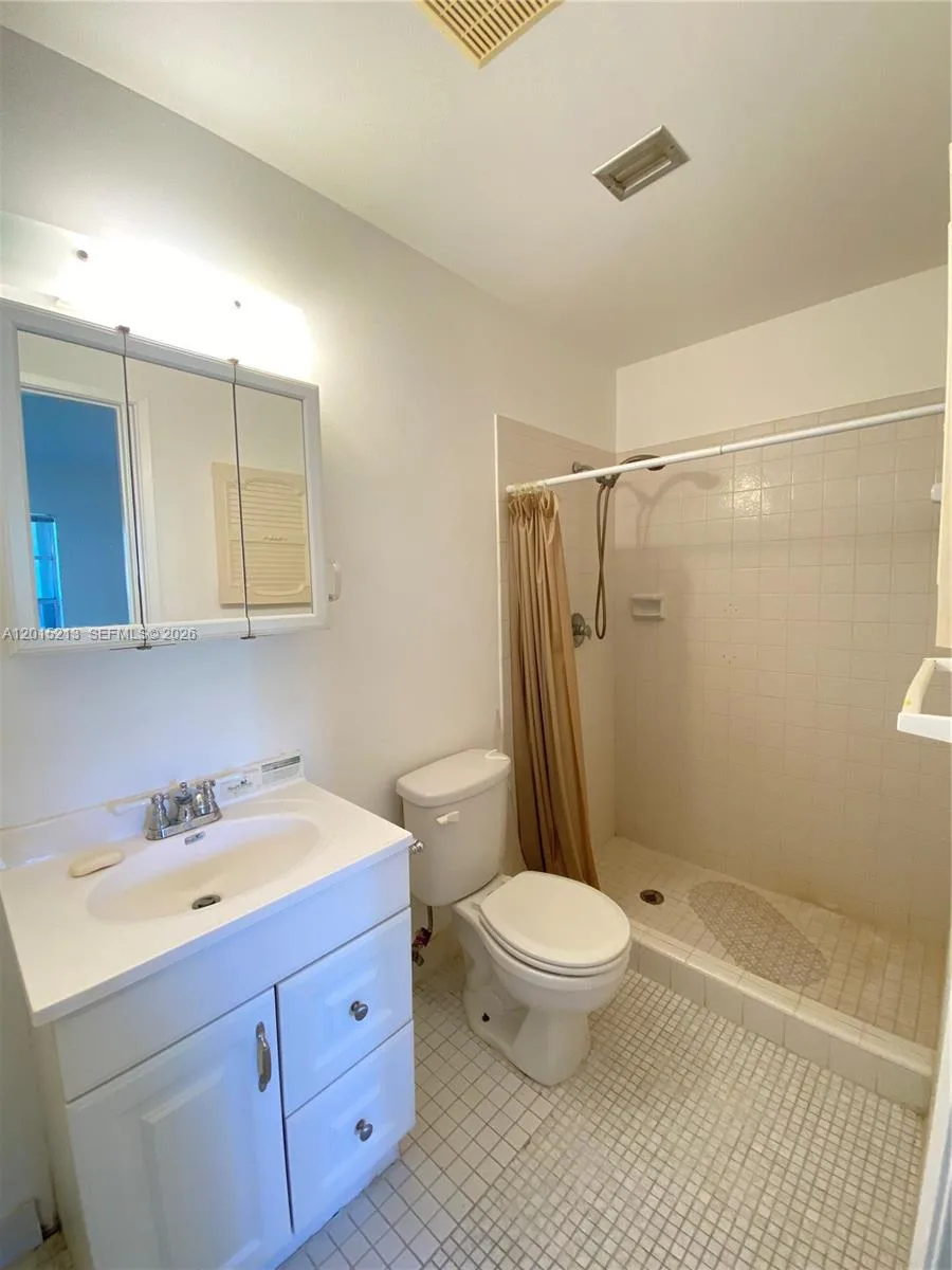 432 Bennington Ln # 432, Lake Worth, FL 33467 photo 12