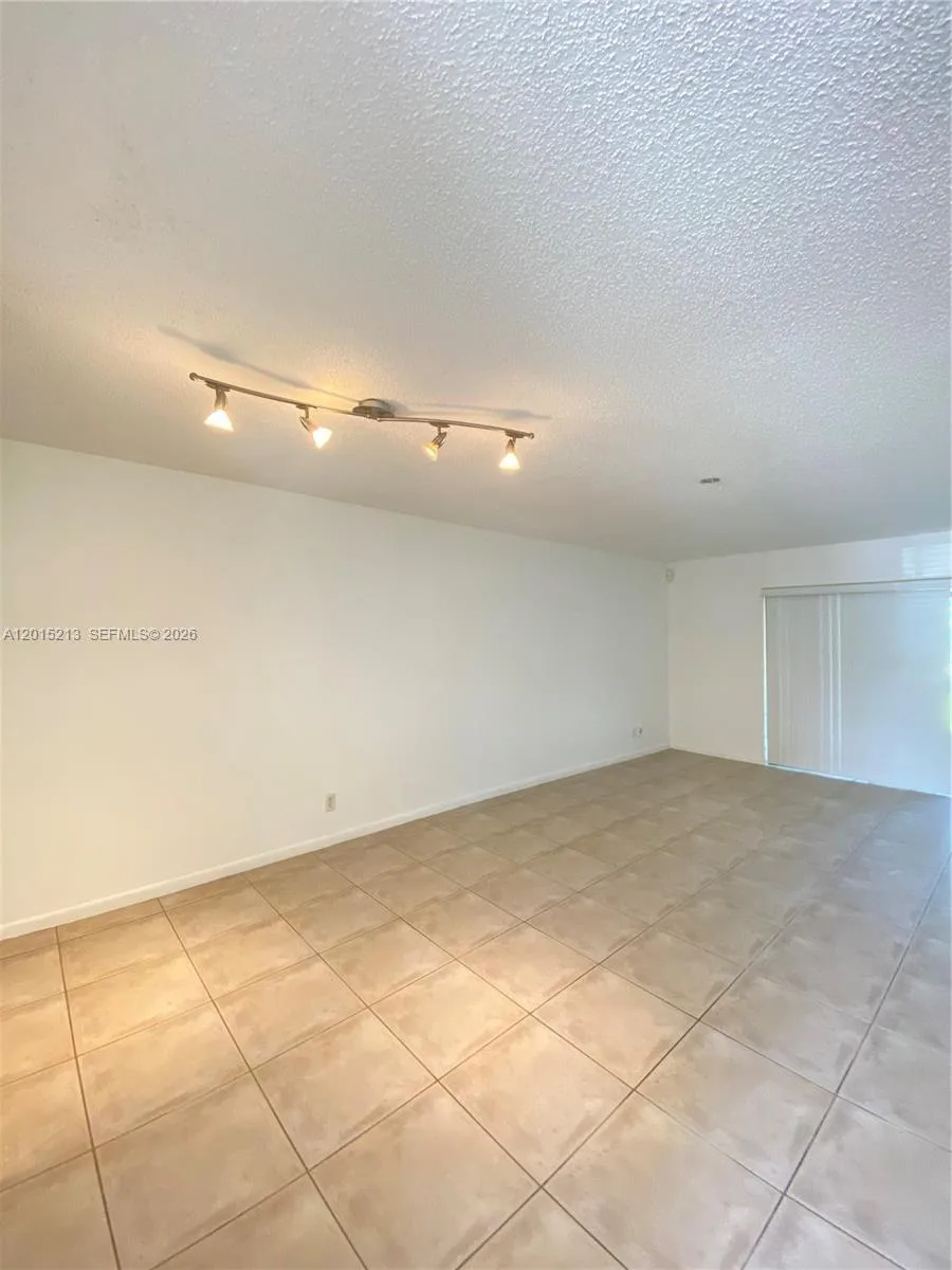 432 Bennington Ln # 432, Lake Worth, FL 33467 photo 6
