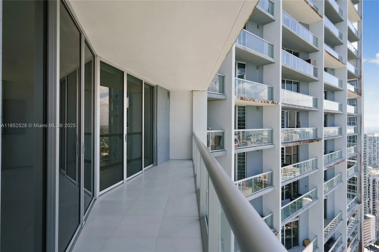 465 Brickell Ave # 3806, Miami, FL 33131 photo 11