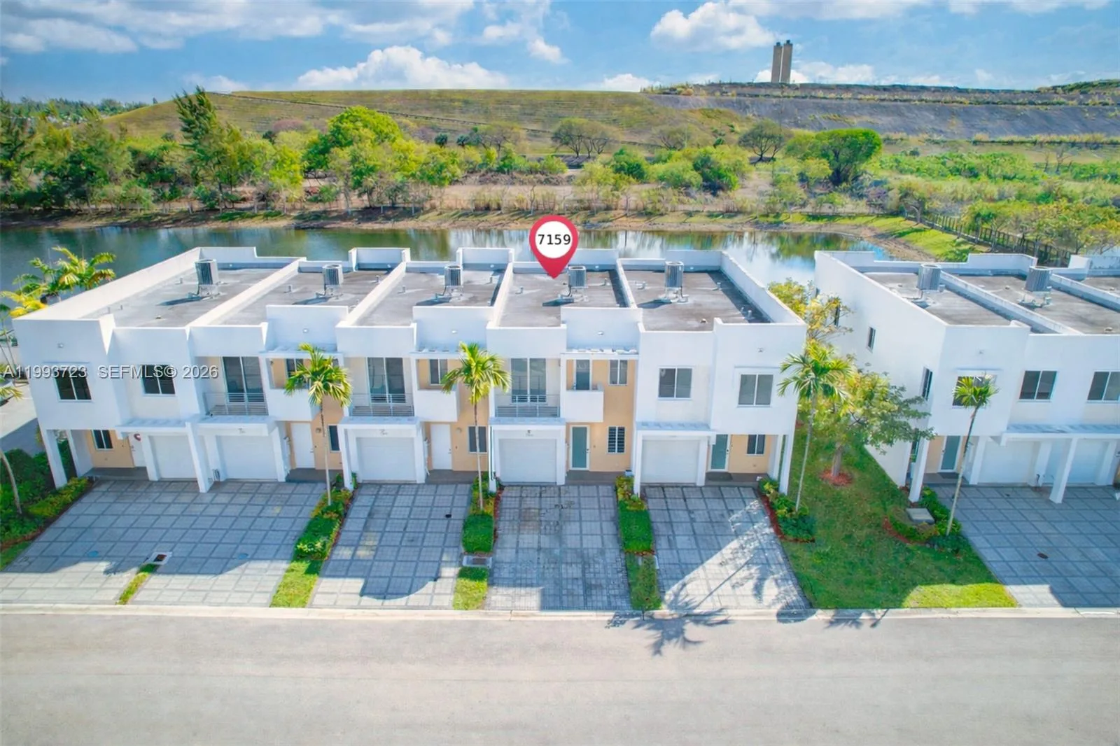 7159 NW 102nd Place, Doral, FL 33178