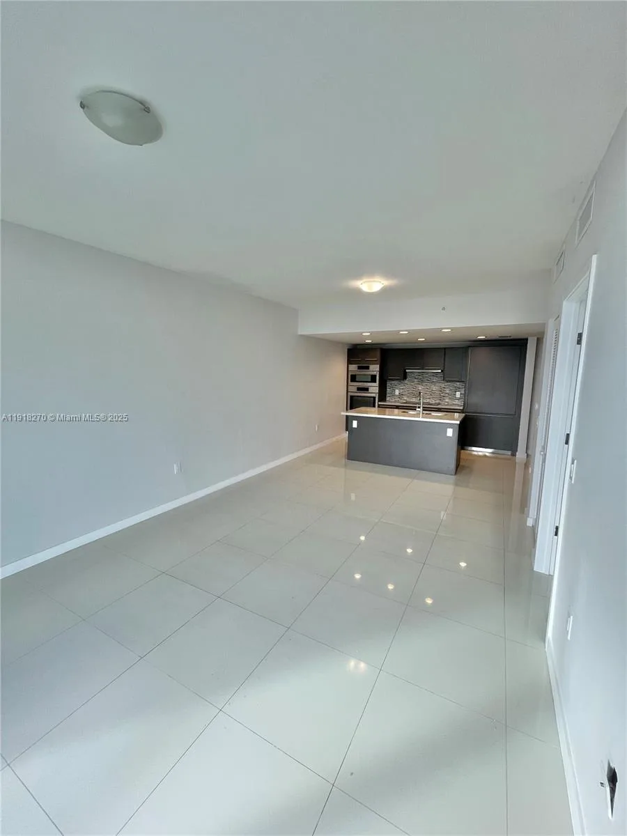 7875 NW 107th Ave # 514, Doral, FL 33178 photo 7