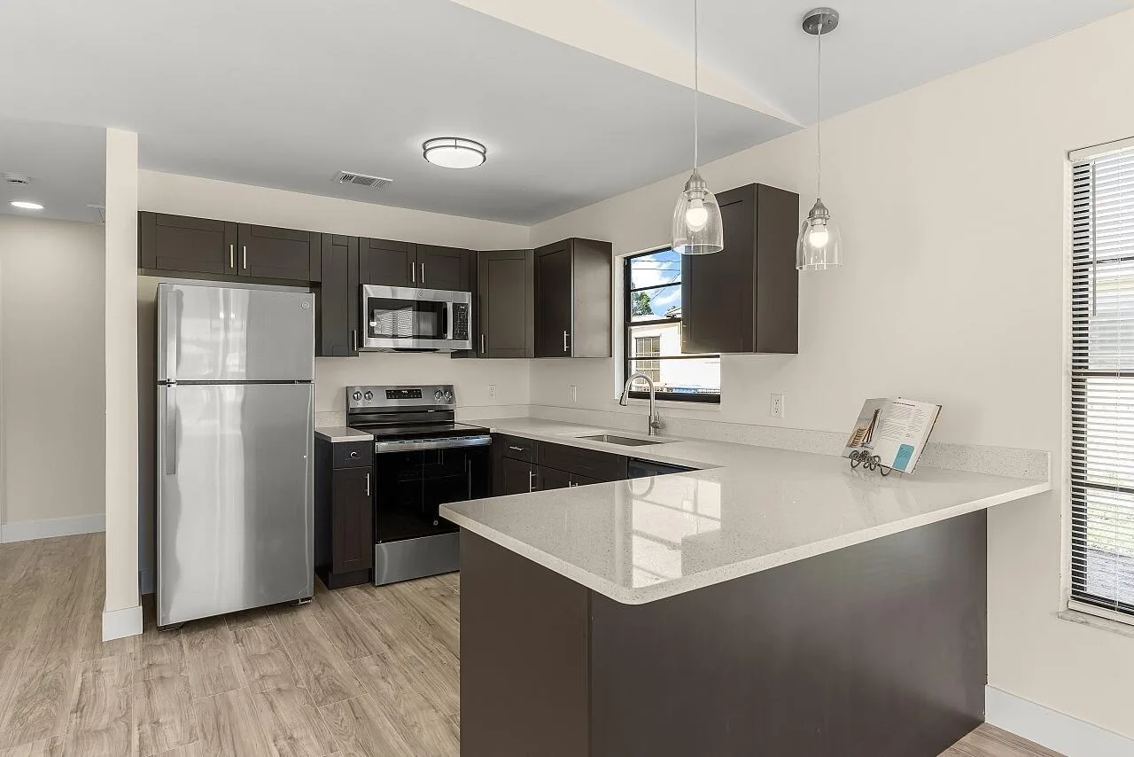431 14TH Street SW, Vero Beach, FL 32962
