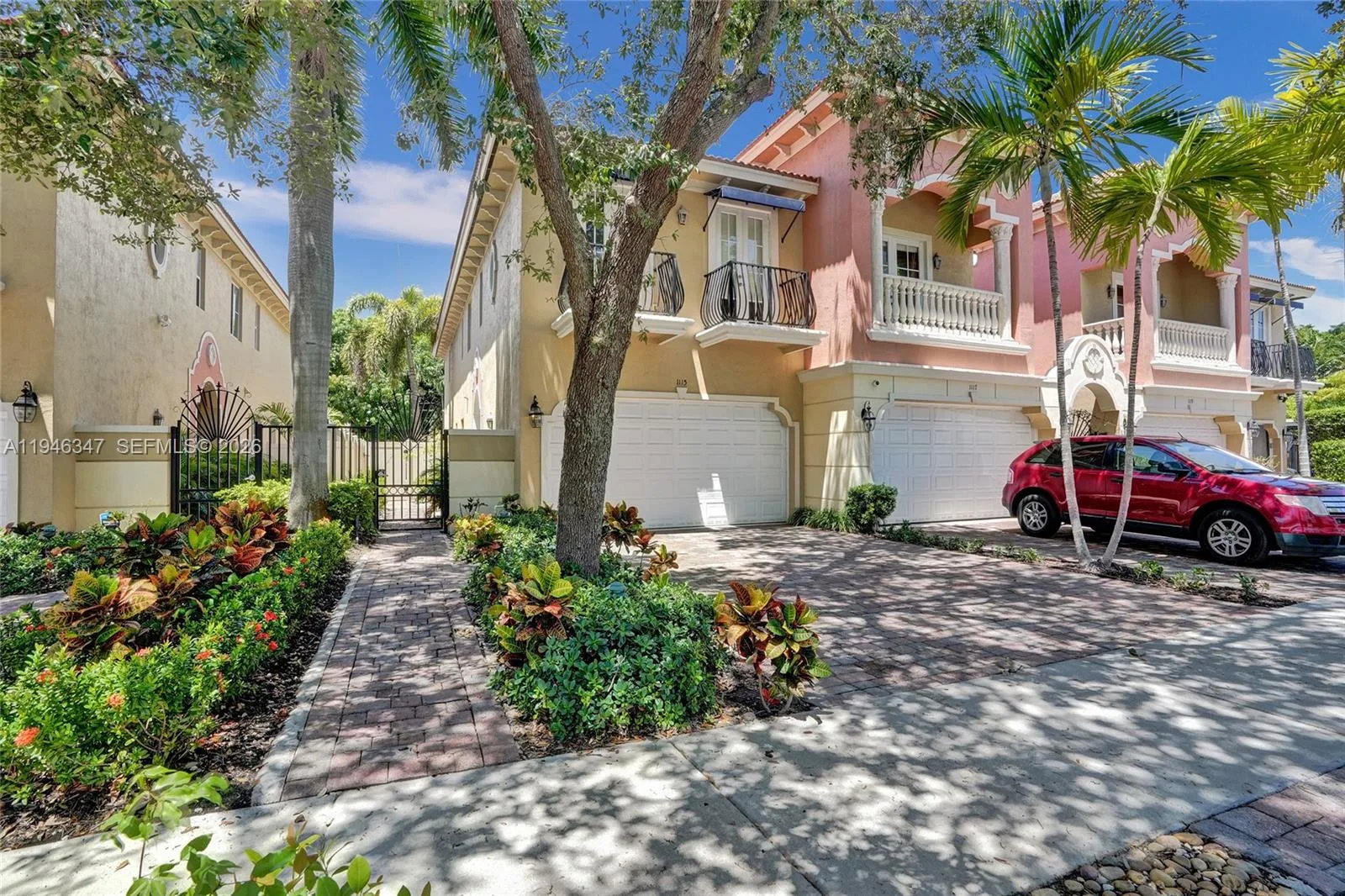 1115 NE 14th Ave, Fort Lauderdale, FL 33304