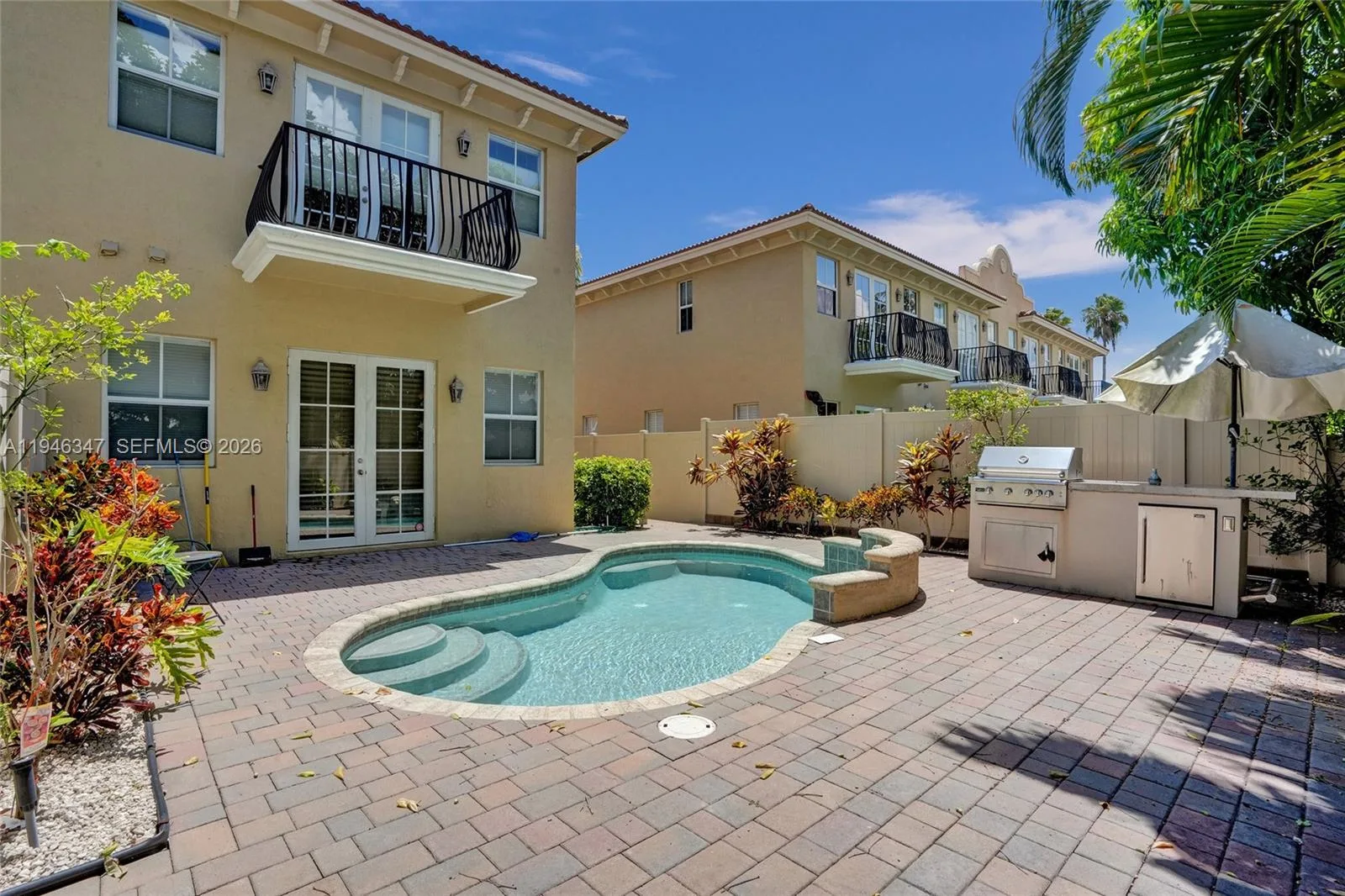 1115 NE 14th Ave, Fort Lauderdale, FL 33304 photo 10