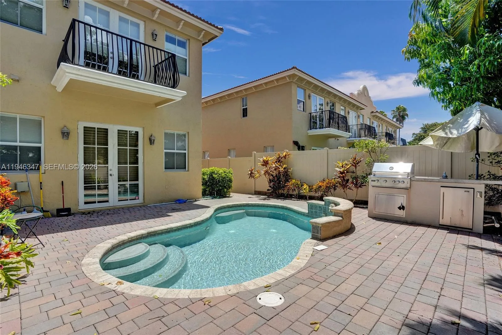 1115 NE 14th Ave, Fort Lauderdale, FL 33304 photo 11