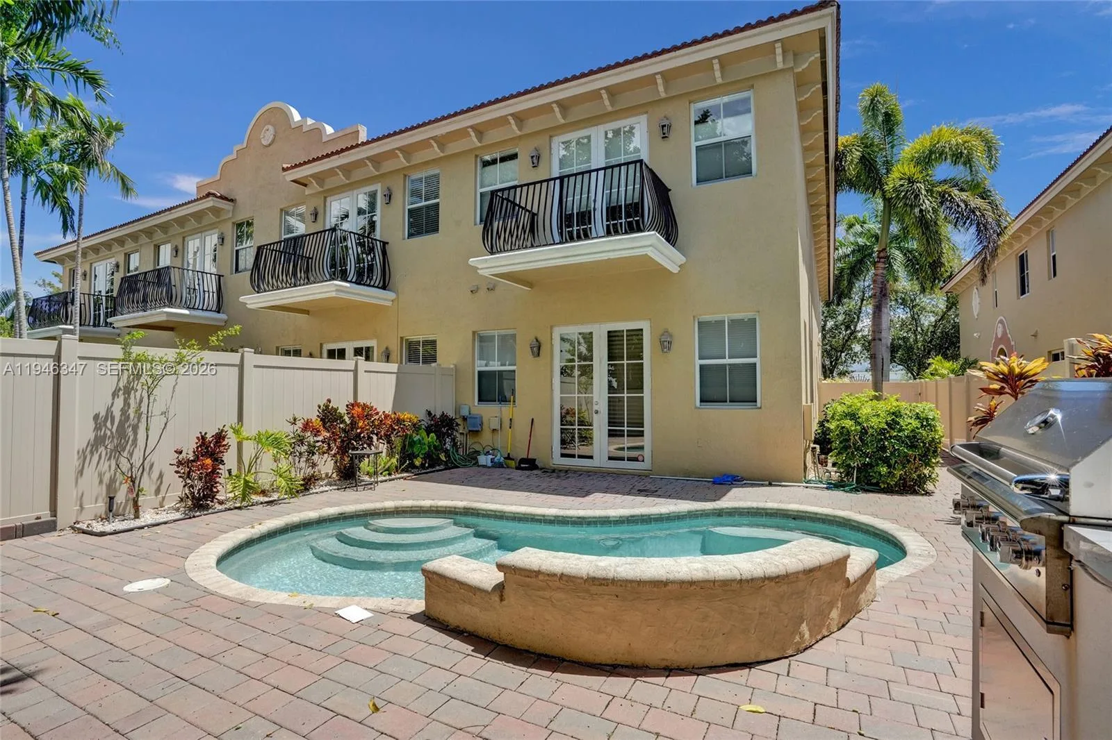 1115 NE 14th Ave, Fort Lauderdale, FL 33304 photo 12